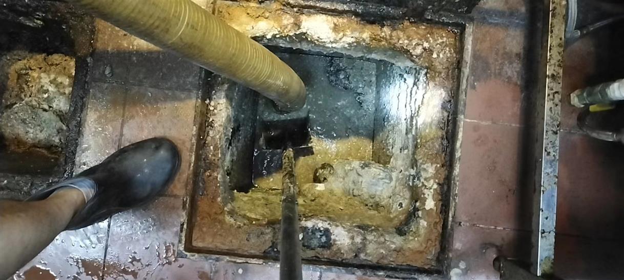 龙华化油池清理-污水池清掏